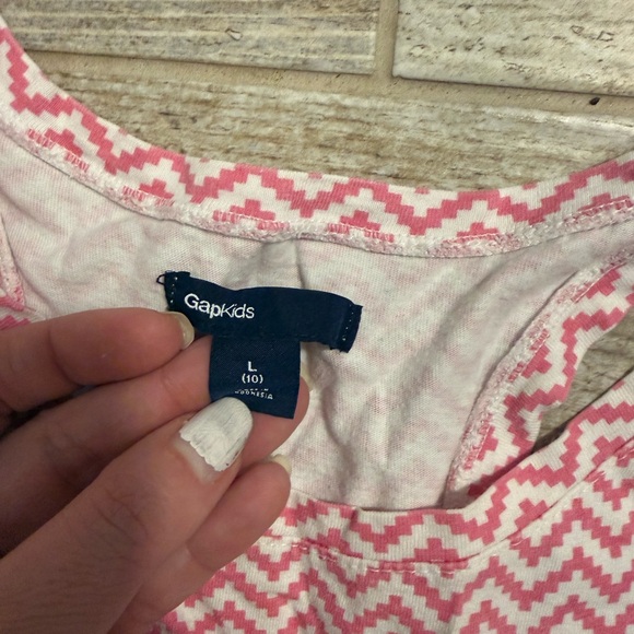 GAP Kids Pink and White Chevron Romper - Picture 2 of 3